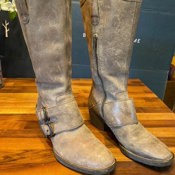 Born Magda Boot size 6 and size 7 - Picture 9 of 14